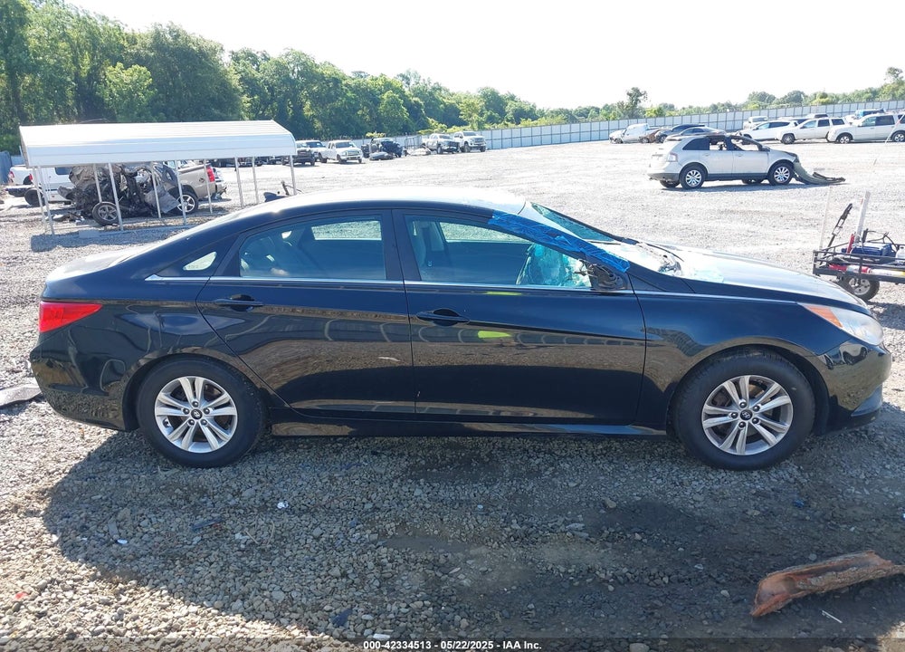 2014 HYUNDAI SONATA VIN: 5NPEB4AC6EH896136