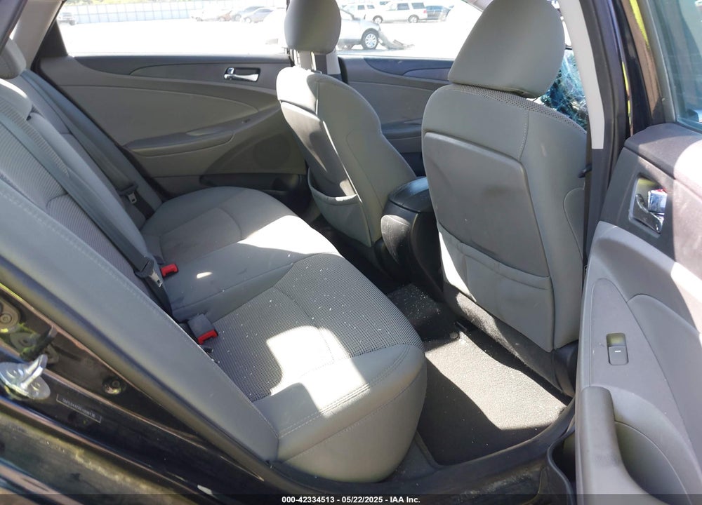 2014 HYUNDAI SONATA VIN: 5NPEB4AC6EH896136