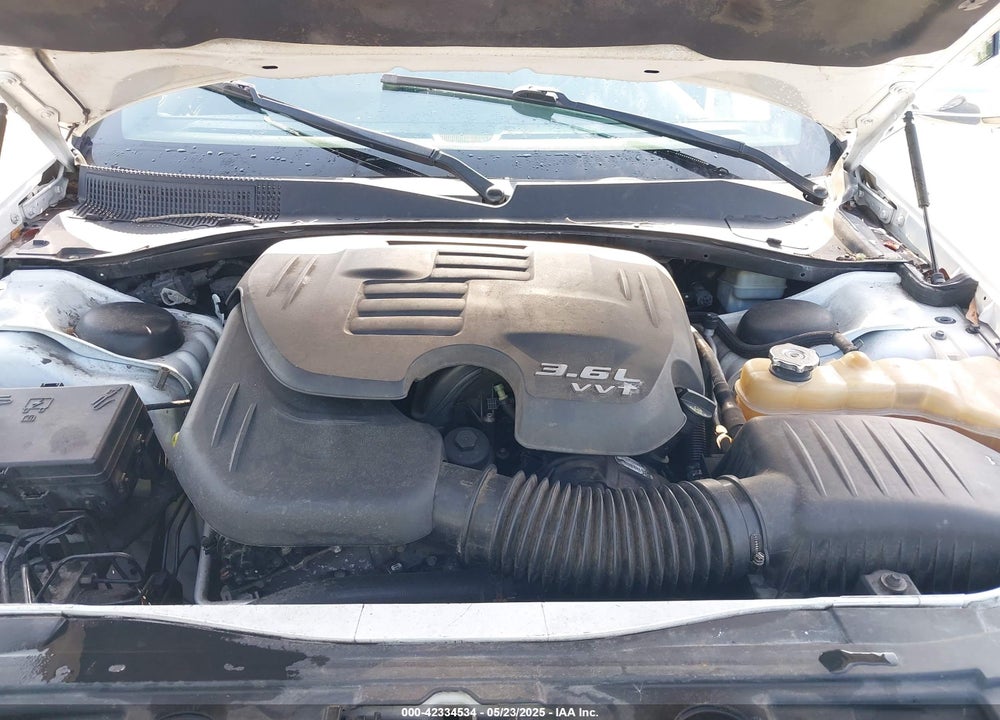 2012 CHRYSLER 300 VIN: 2C3CCACG0CH136877