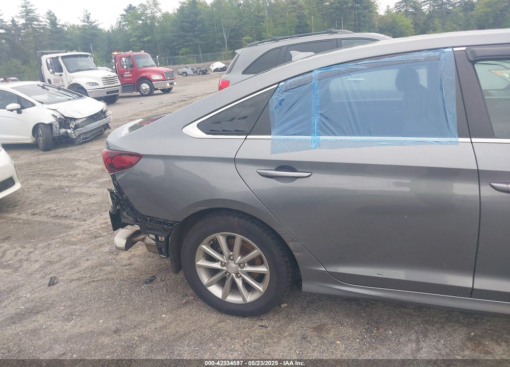 2019 HYUNDAI SONATA VIN: 5NPE24AF3KH778275