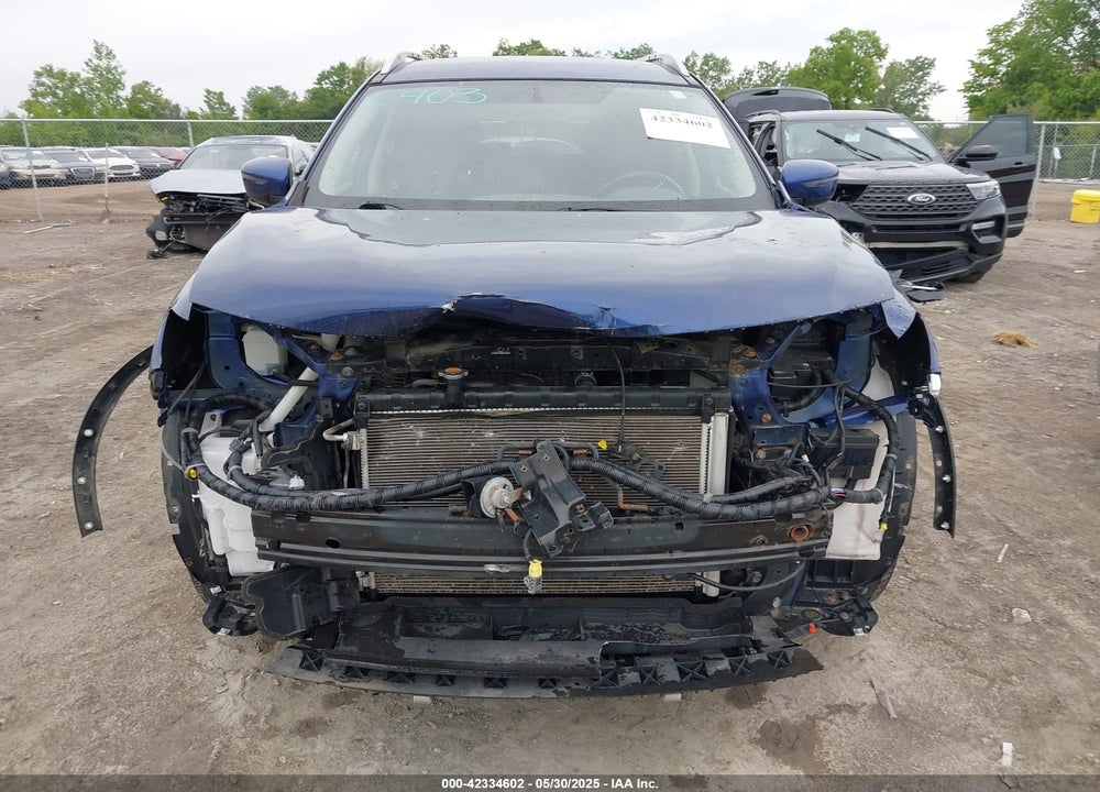 2017 NISSAN ROGUE VIN: JN8AT2MVXHW021593