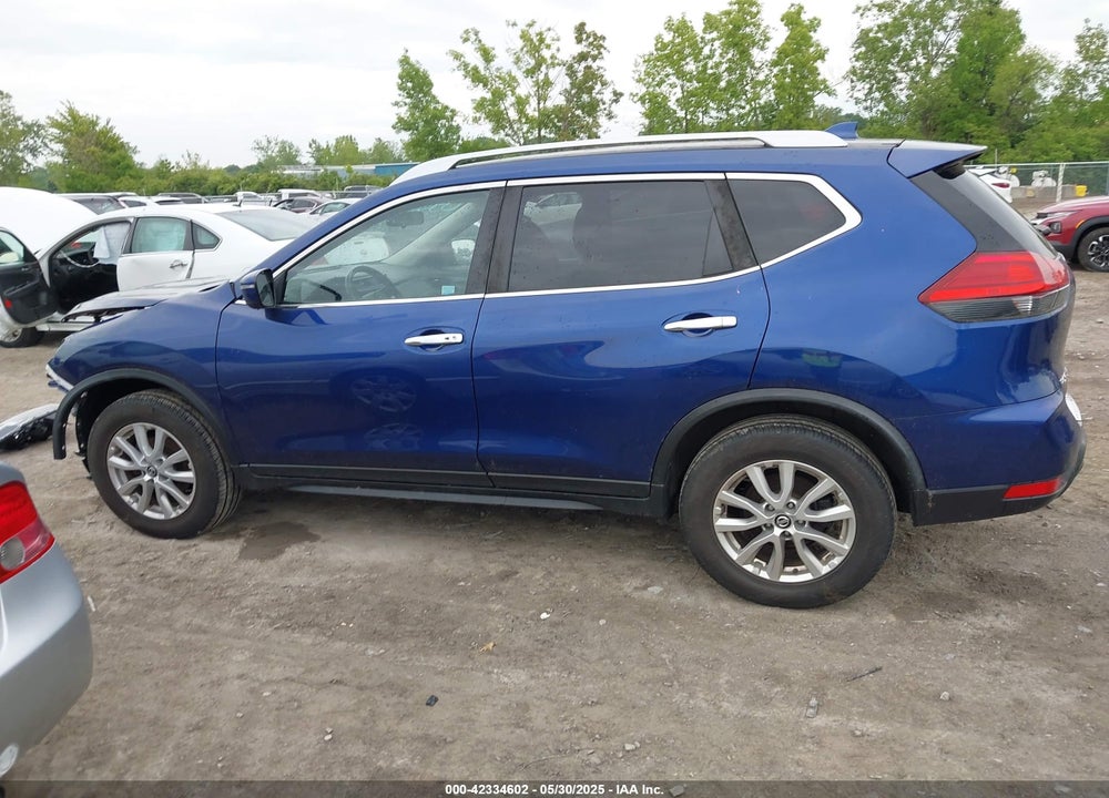 2017 NISSAN ROGUE VIN: JN8AT2MVXHW021593