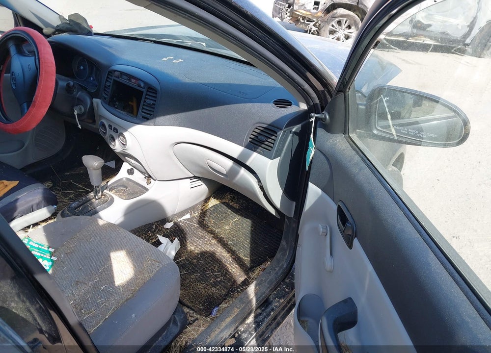 2009 HYUNDAI ACCENT GLS VIN: KMHCN46C39U334712