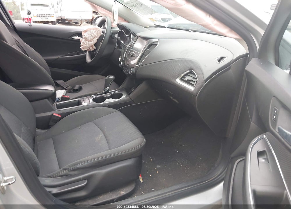 2018 CHEVROLET CRUZE VIN: 1G1BE5SM9J7209732