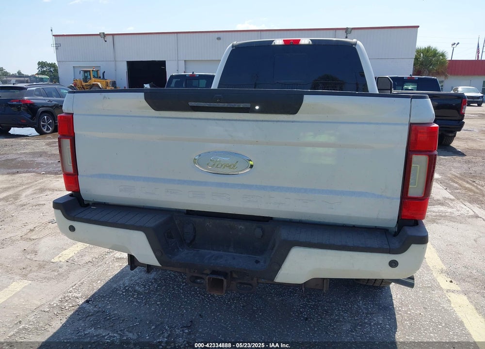 2017 FORD F-350 LARIAT VIN: 1FT8W3BT1HEB22407