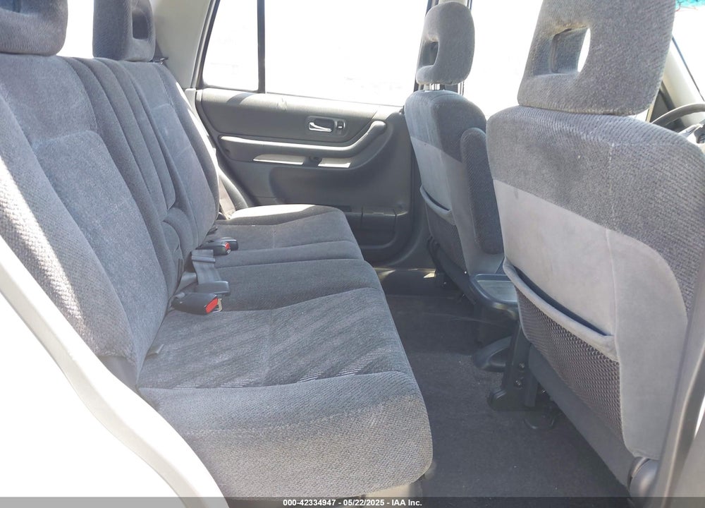 1999 HONDA CR-V EX VIN: JHLRD1863XC062580