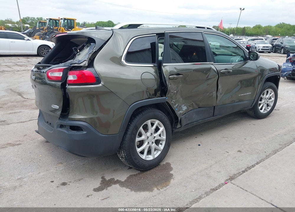 2016 JEEP CHEROKEE VIN: 1C4PJMCB6GW142747