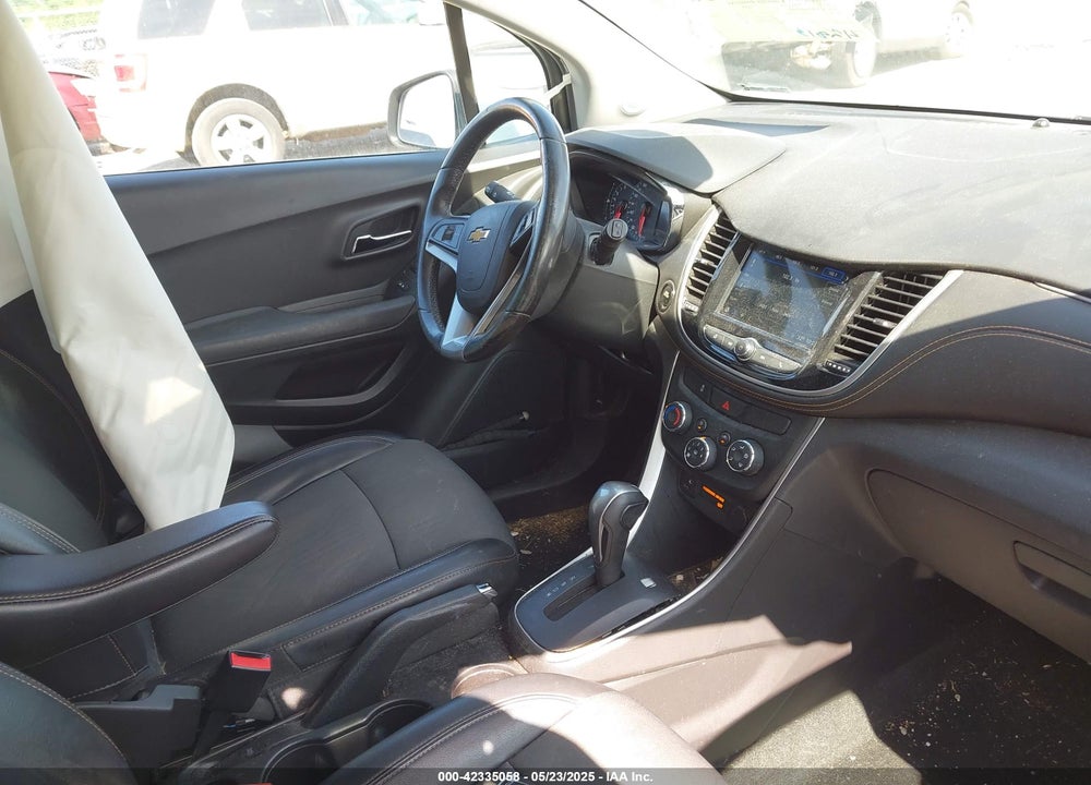 2019 CHEVROLET TRAX LT VIN: KL7CJLSB5KB771603