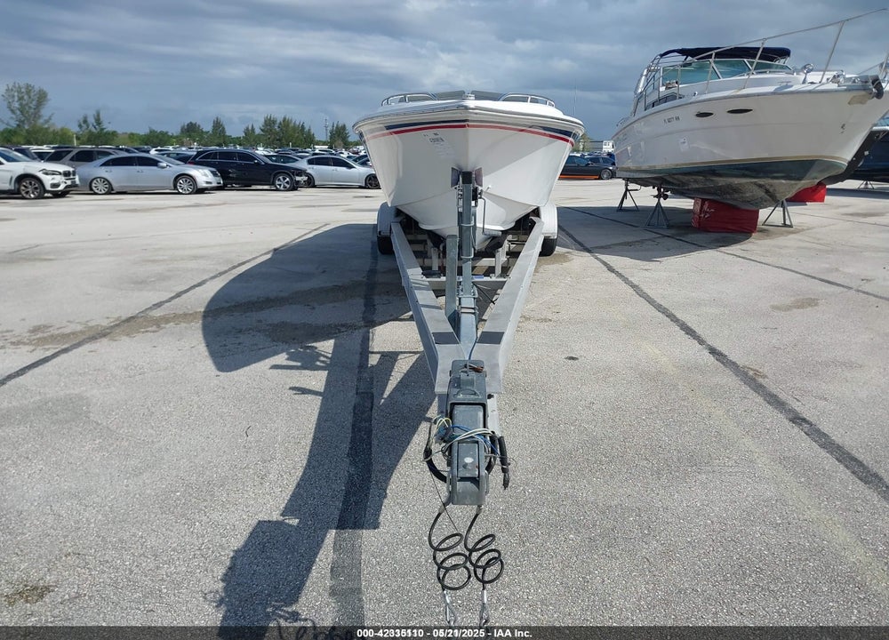 2004 FOUNTAIN POWERBOATS VIN: FGQ35X31J304