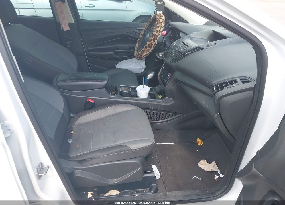 2017 FORD ESCAPE S VIN: 1FMCU0F70HUB43004