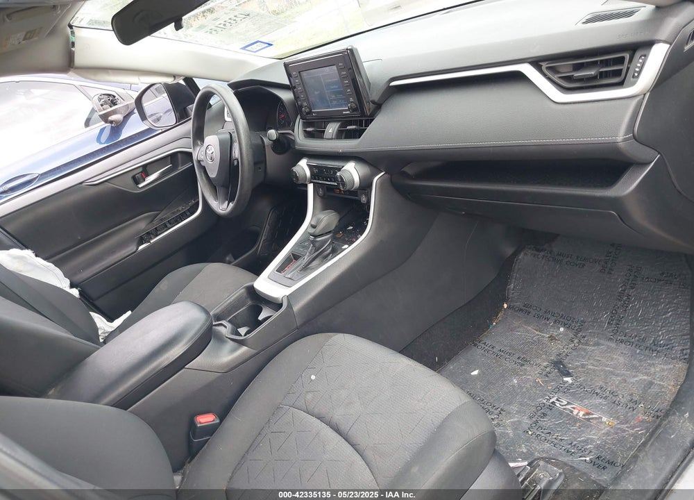 2021 TOYOTA RAV4 VIN: 2T3W1RFV7MW123018