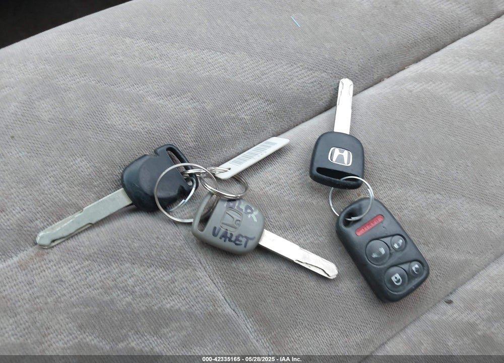 2003 HONDA ODYSSEY EX VIN: 5FNRL18623B113113