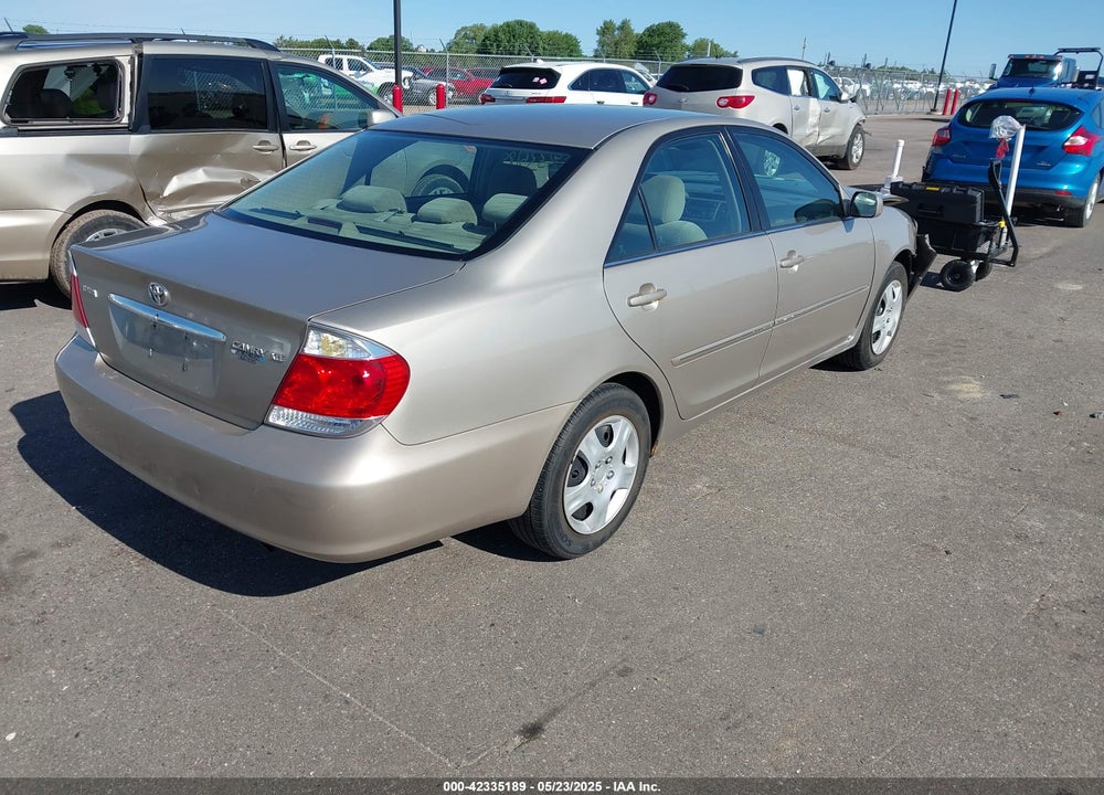 2005 TOYOTA CAMRY VIN: 4T1BE32K15U004337