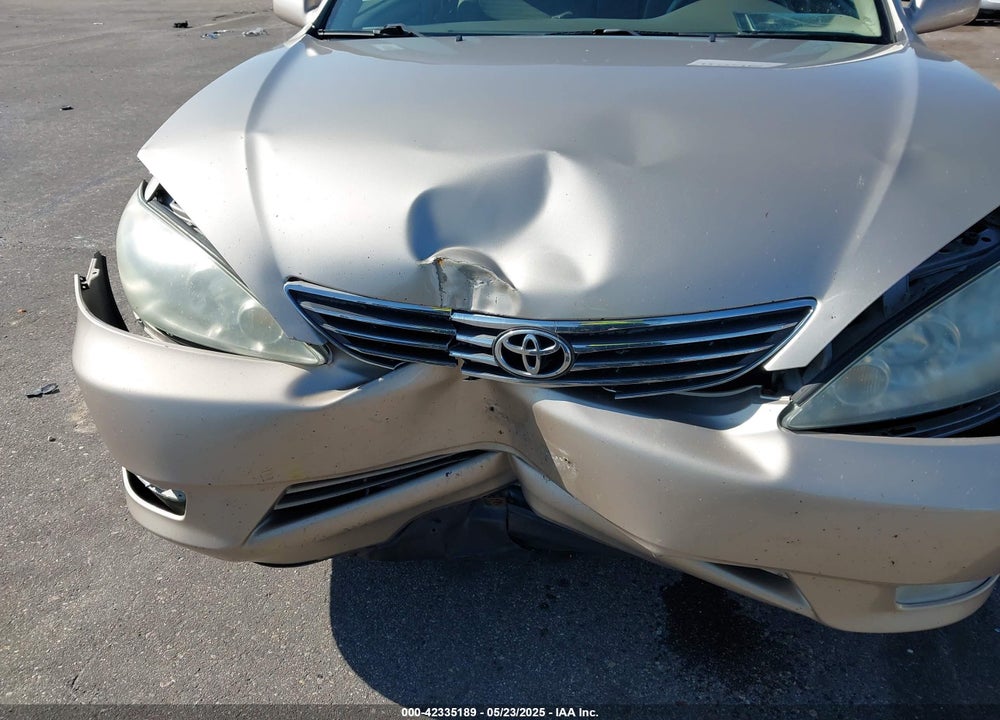 2005 TOYOTA CAMRY VIN: 4T1BE32K15U004337