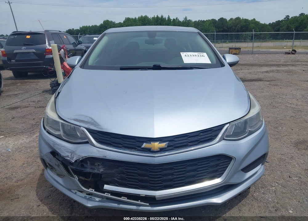 2018 CHEVROLET CRUZE VIN: 1G1BC5SM0J7117656