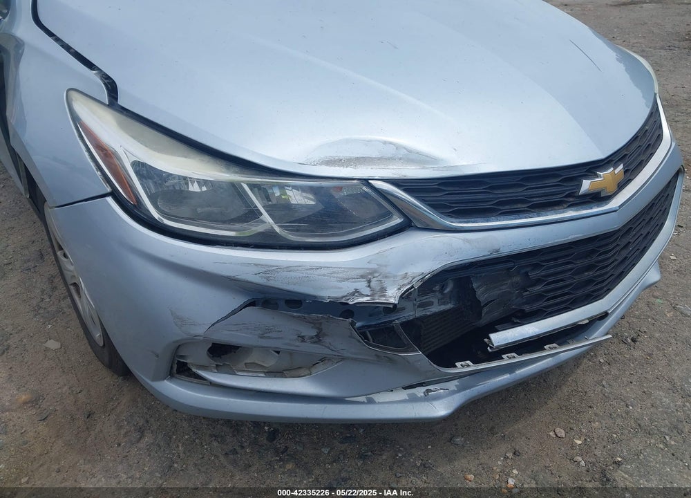 2018 CHEVROLET CRUZE VIN: 1G1BC5SM0J7117656