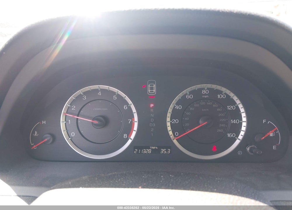 2012 HONDA ACCORD VIN: 1HGCP2F34CA100687
