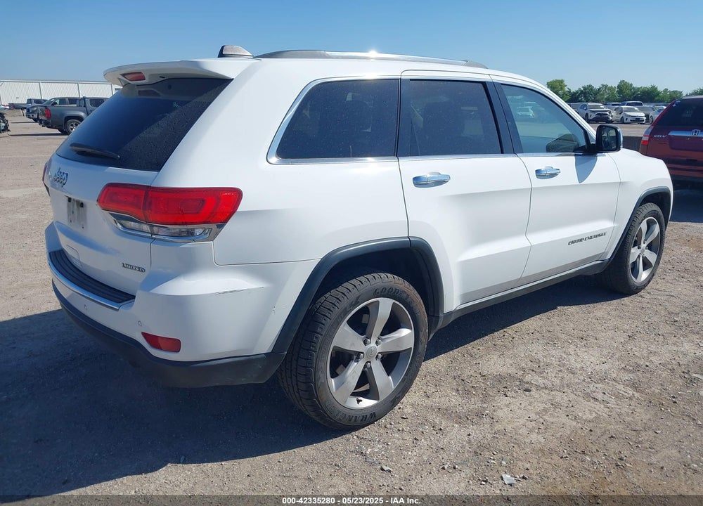 2014 JEEP GRAND CHEROKEE VIN: 1C4RJEBG8EC120467