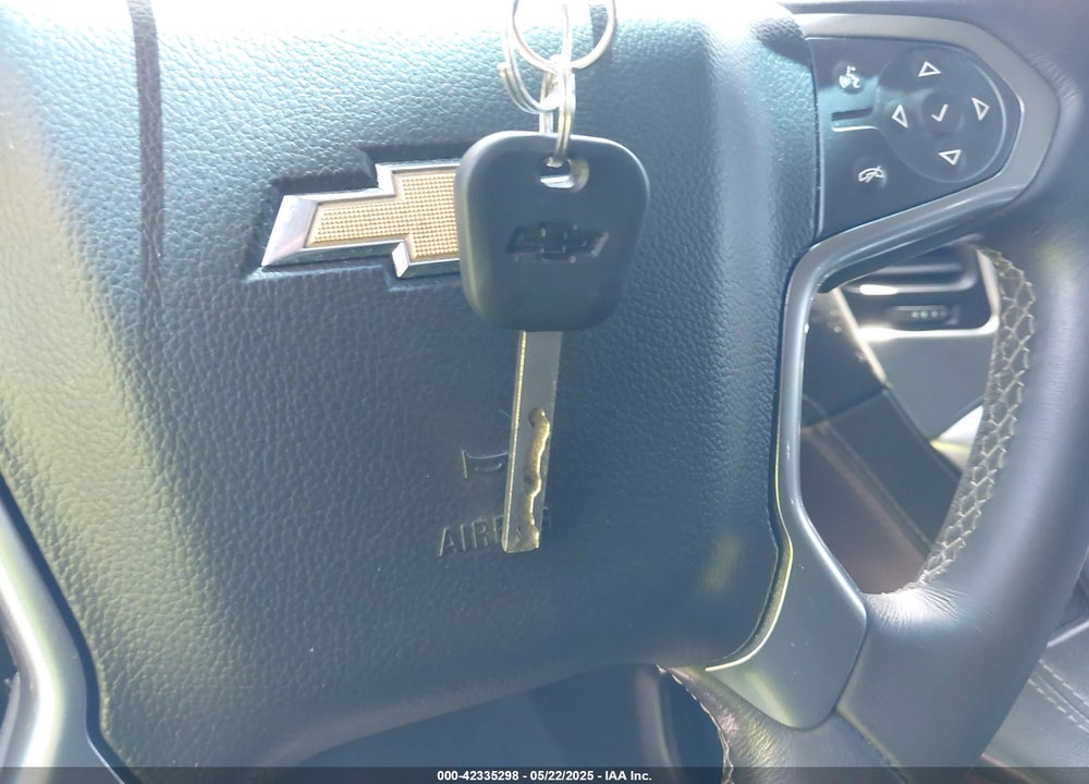2017 CHEVROLET TAHOE VIN: 1GNSCBKC6HR323891