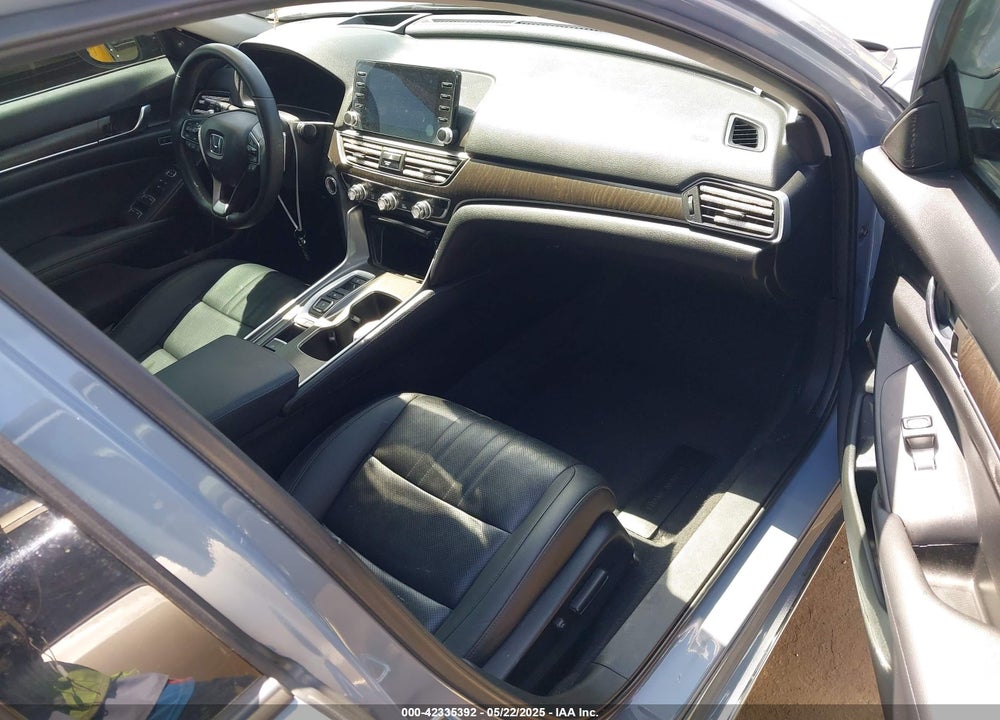 2022 HONDA ACCORD VIN: 1HGCV2F95NA008324