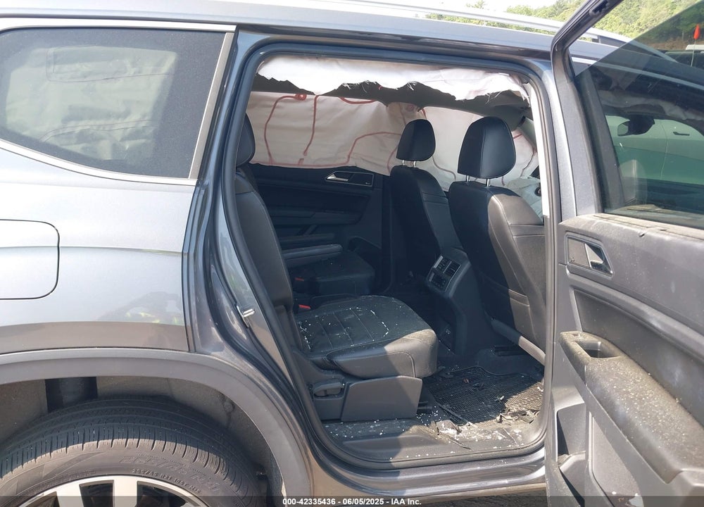 2019 VOLKSWAGEN ATLAS VIN: 1V2NR2CA5KC605594