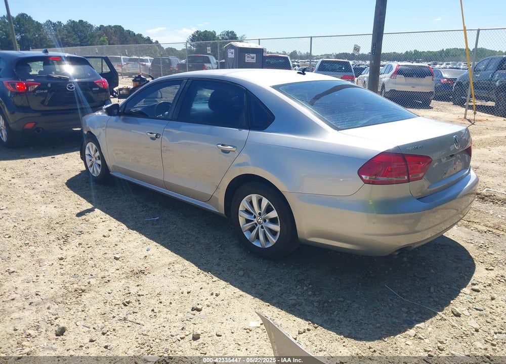 2012 VOLKSWAGEN PASSAT VIN: 1VWAP7A34CC006689