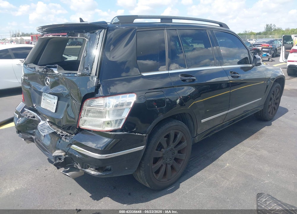 2011 MERCEDES-BENZ GLK-CLASS VIN: WDCGG5GB8BF645777
