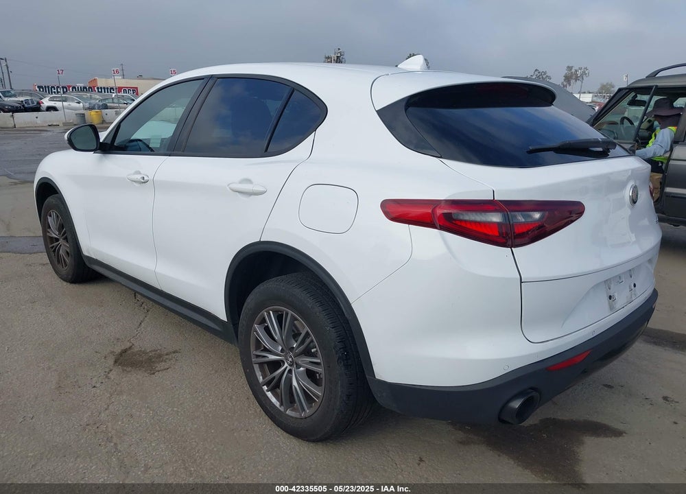 2023 ALFA ROMEO STELVIO VIN: ZASPAJAN1P7D53724