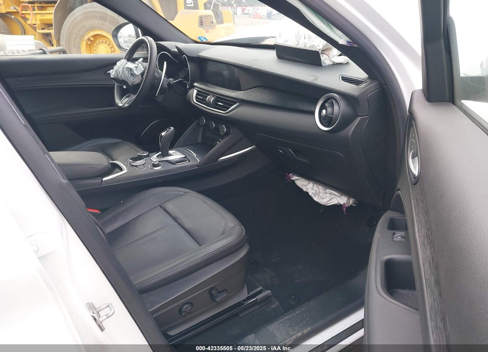 2023 ALFA ROMEO STELVIO VIN: ZASPAJAN1P7D53724