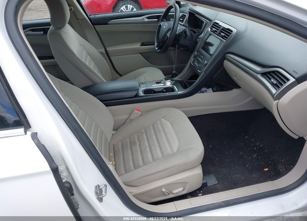 2019 FORD FUSION VIN: 3FA6P0HD0KR114537