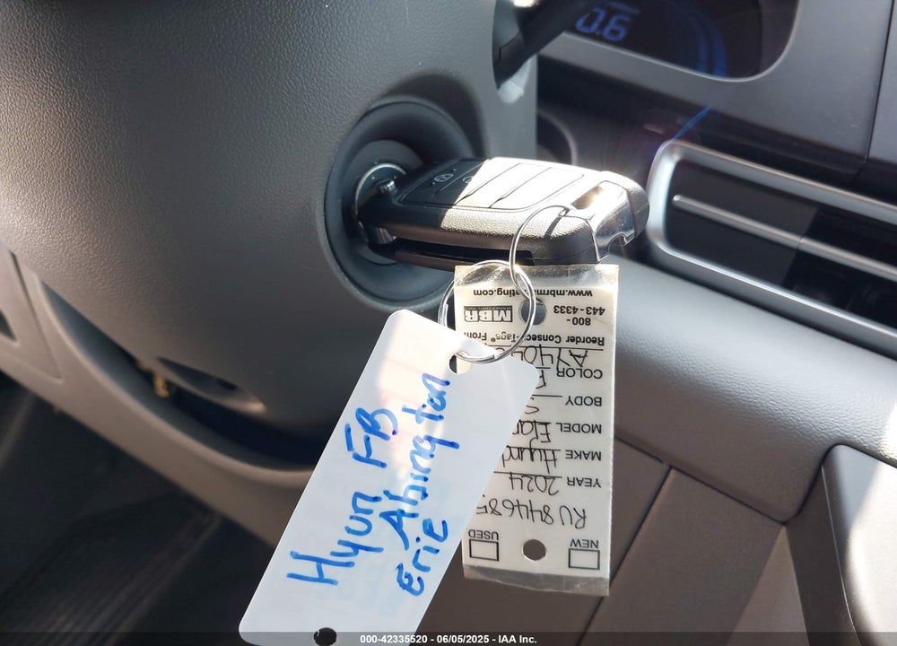 2024 HYUNDAI ELANTRA SE VIN: KMHLL4DG7RU844685