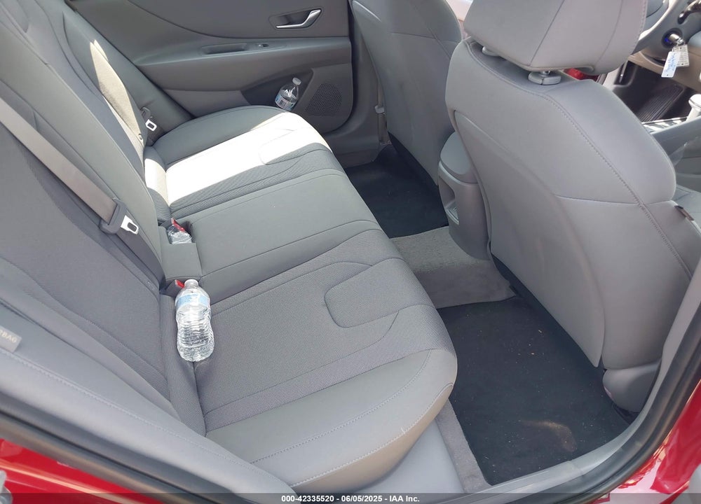 2024 HYUNDAI ELANTRA SE VIN: KMHLL4DG7RU844685