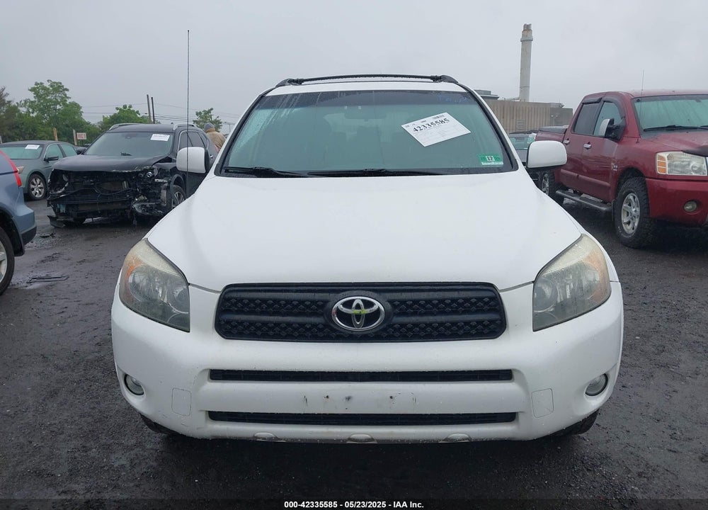 2008 TOYOTA RAV4 VIN: JTMBD32V586063644