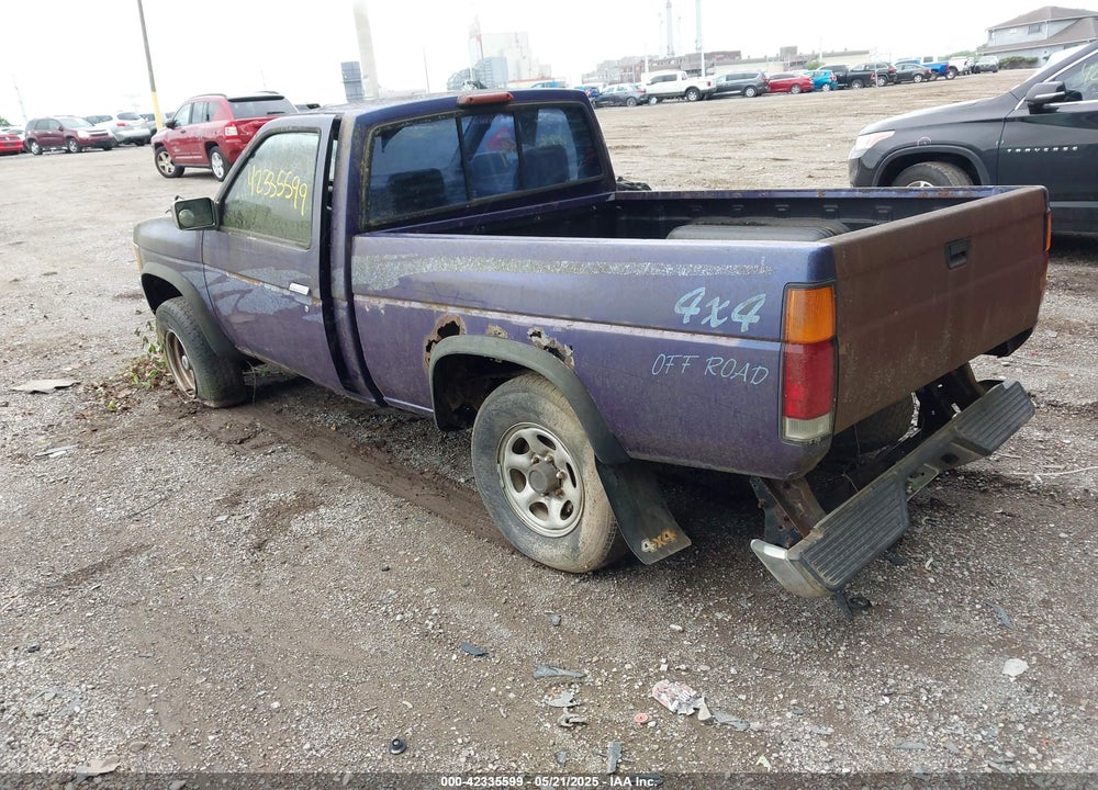 1995 NISSAN TRUCK XE VIN: 1N6SD11Y4SC318791