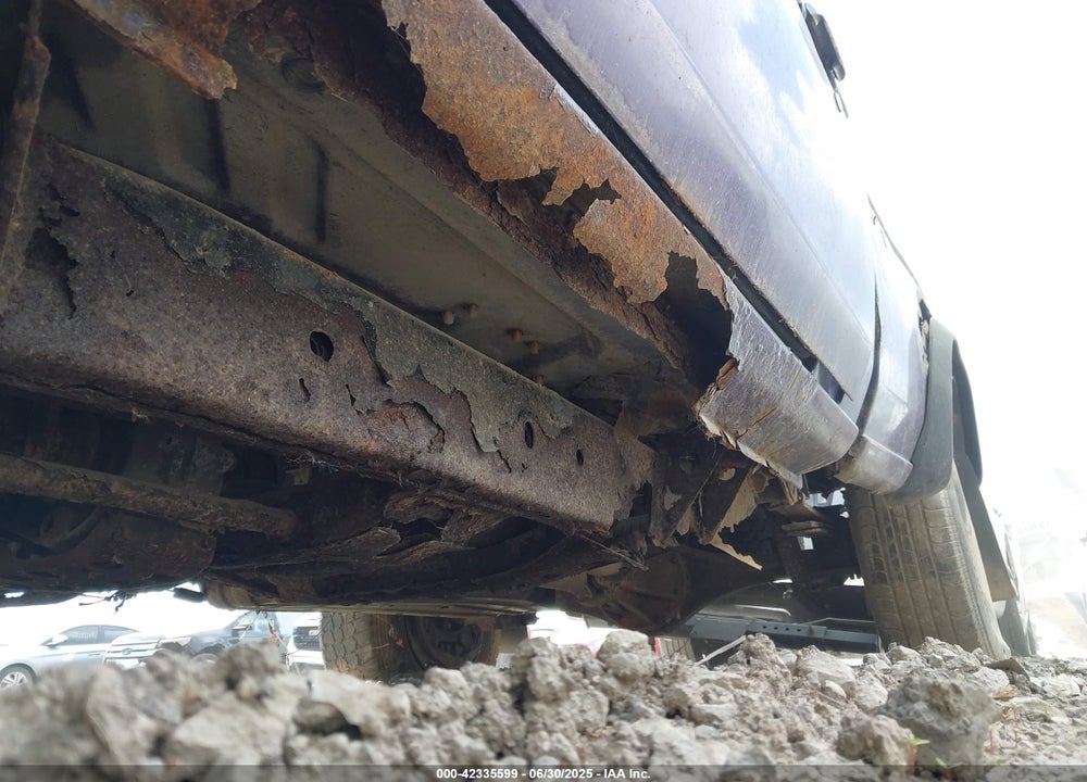 1995 NISSAN TRUCK XE VIN: 1N6SD11Y4SC318791