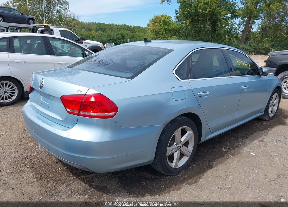 2012 VOLKSWAGEN PASSAT VIN: 1VWBH7A35CC061718