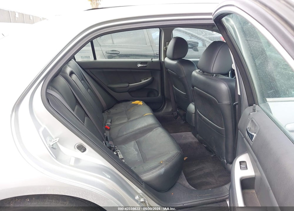 2003 HONDA ACCORD 2.4 EX VIN: JHMCM56603C028229