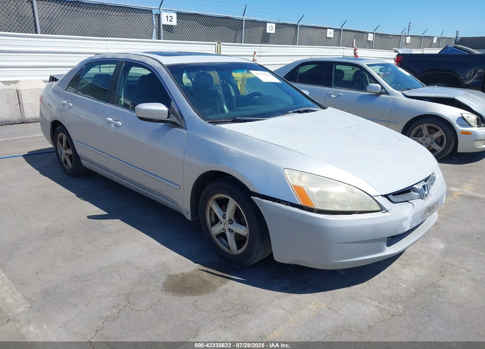 2003 HONDA ACCORD 2.4 EX VIN: JHMCM56603C028229