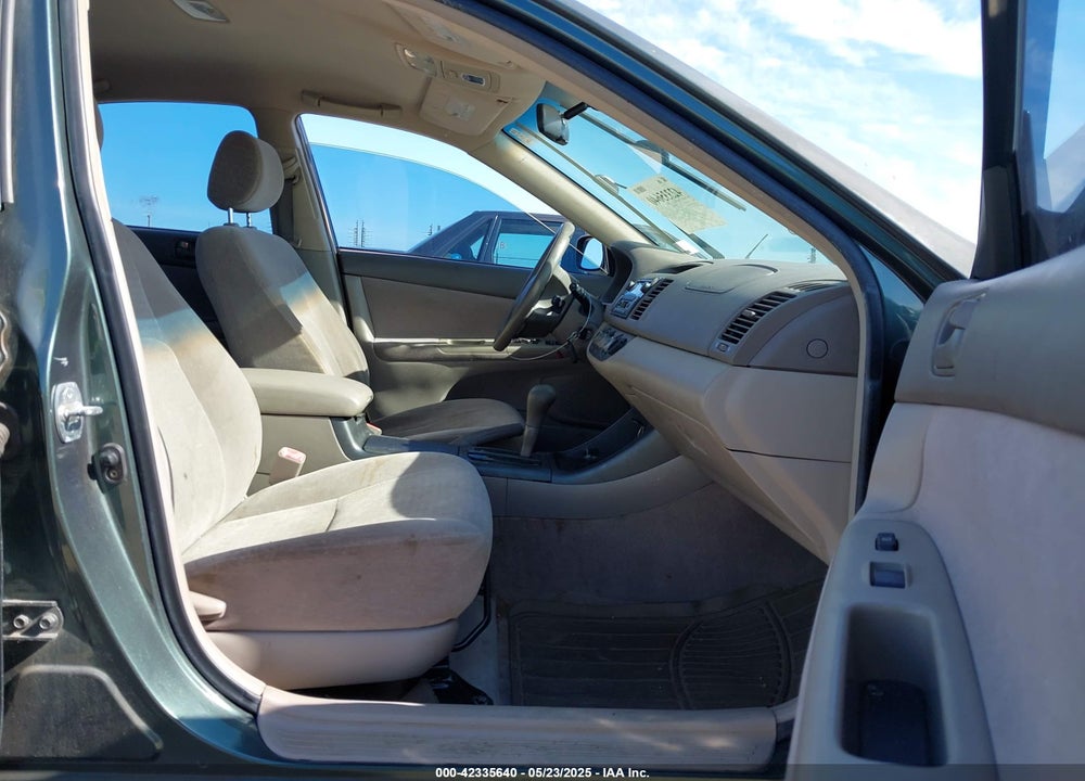 2004 TOYOTA CAMRY LE/SE/STD/XLE VIN: JTDBE32K940285801