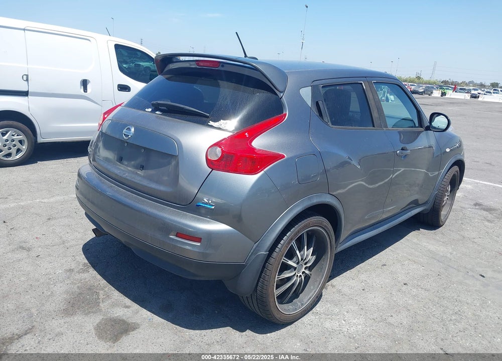 2014 NISSAN JUKE VIN: JN8AF5MR9ET359270