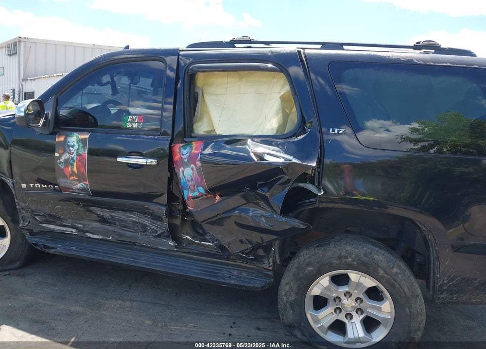 2007 CHEVROLET TAHOE LTZ VIN: 1GNFK13037J354144