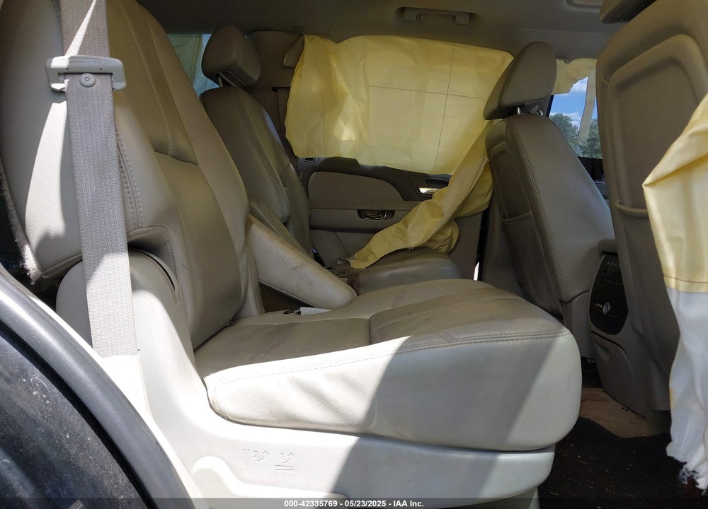 2007 CHEVROLET TAHOE LTZ VIN: 1GNFK13037J354144