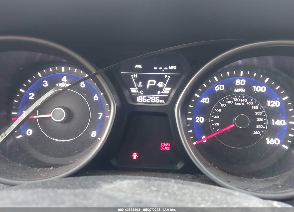 2015 HYUNDAI ELANTRA VIN: 5NPDH4AE7FH641668