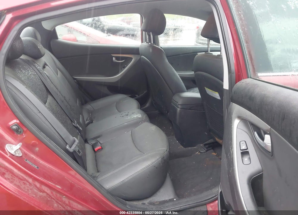 2015 HYUNDAI ELANTRA VIN: 5NPDH4AE7FH641668