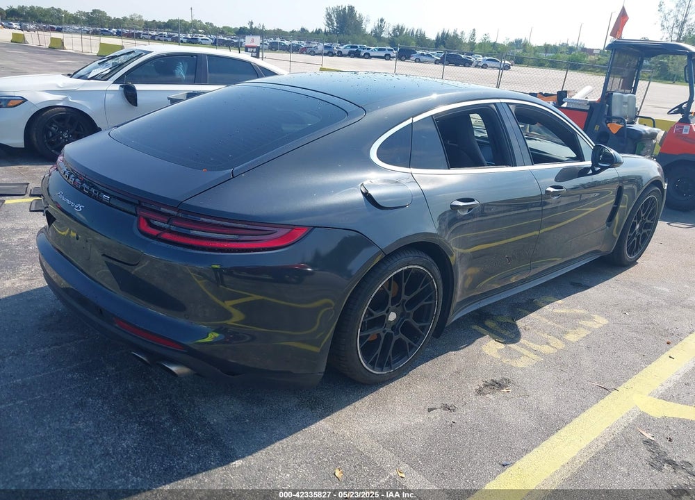 2017 PORSCHE PANAMERA VIN: WP0AB2A74HL122473