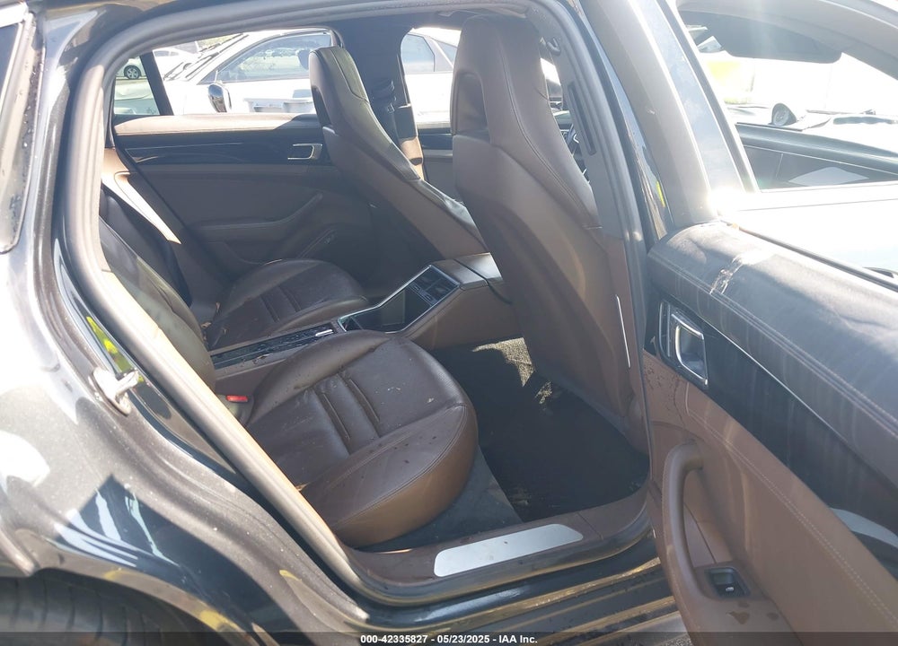 2017 PORSCHE PANAMERA VIN: WP0AB2A74HL122473
