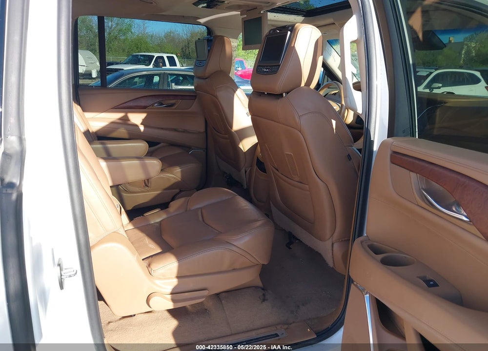 2016 CADILLAC ESCALADE ESV PLATINUM VIN: 1GYS4KKJ6GR257095