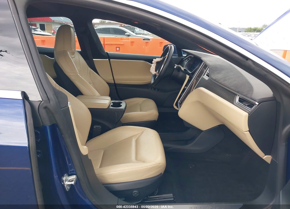 2015 TESLA MODEL S 70D/85D/P85D VIN: 5YJSA1H22FF095964