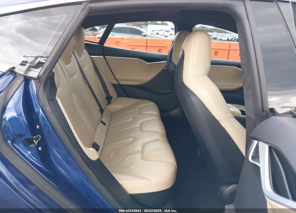 2015 TESLA MODEL S 70D/85D/P85D VIN: 5YJSA1H22FF095964