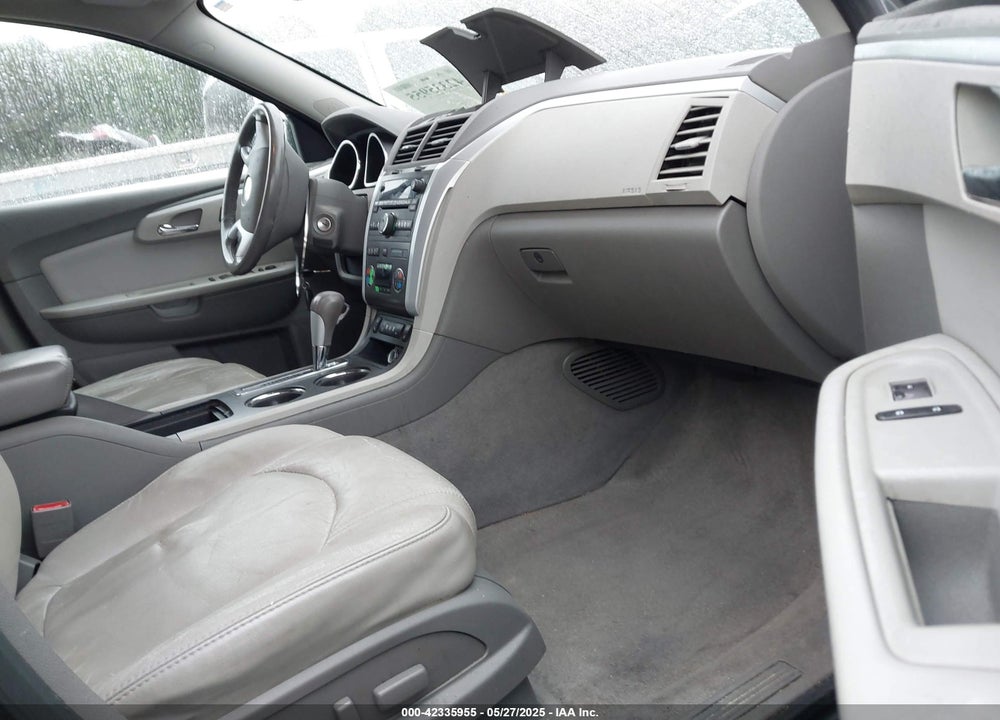 2011 CHEVROLET TRAVERSE VIN: 1GNKRJED6BJ271441